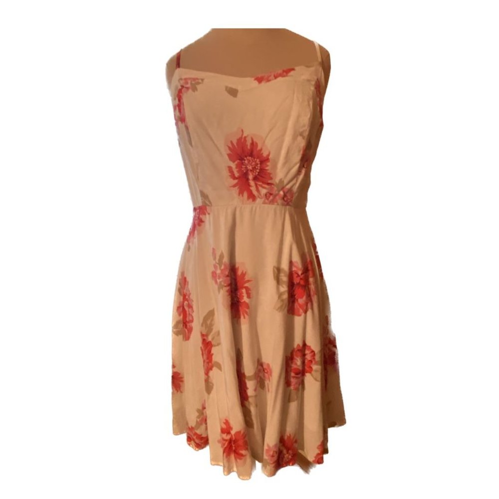 Women’s Old Navy, Size Med, White, Red & Pink Floral, Like New